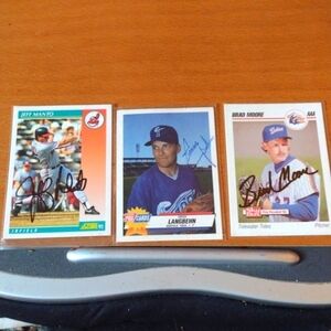 Autographed Rookie BB CARDS